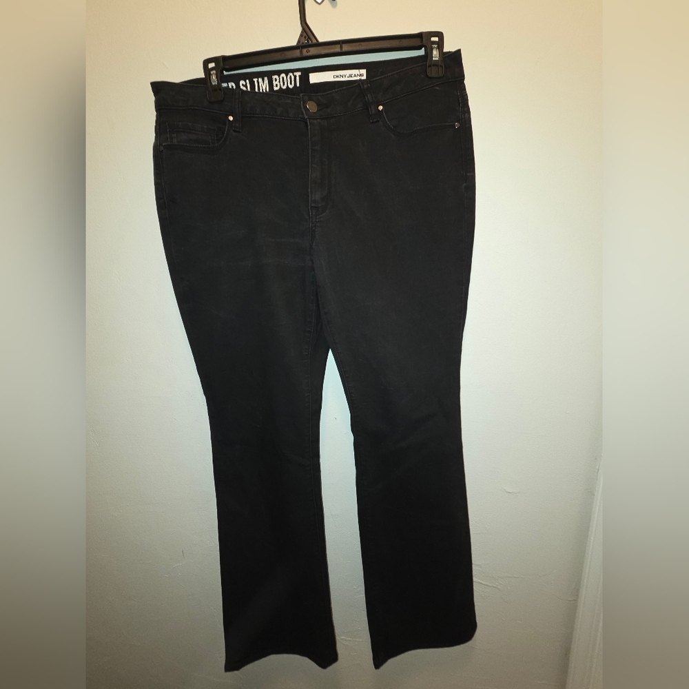 DKNY Jeans